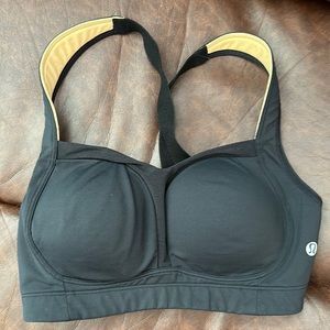 Lululemon bra